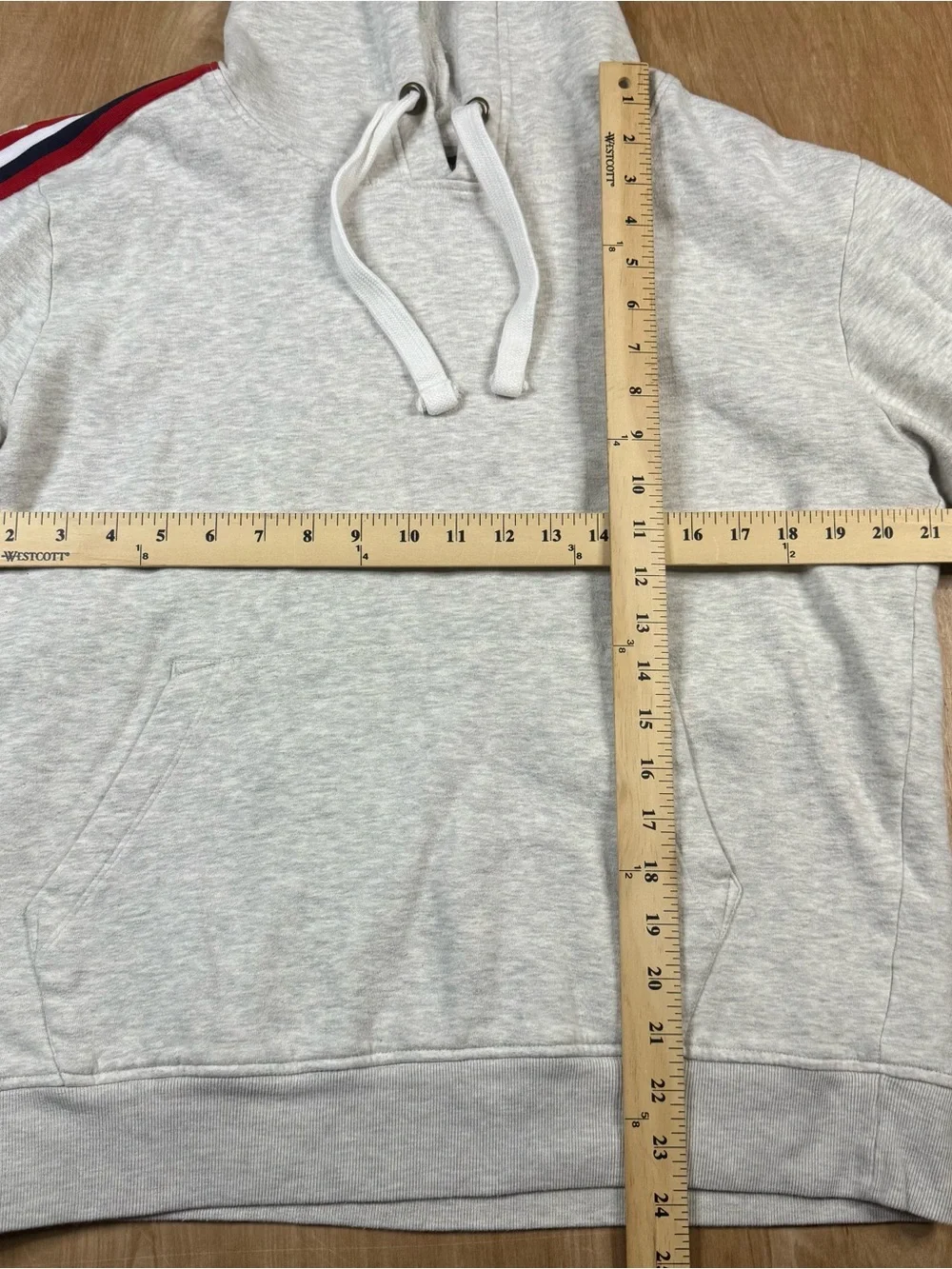Knickerbocker Women’s Rainbow Long Sleeve Pullover Hoodie Size Large.